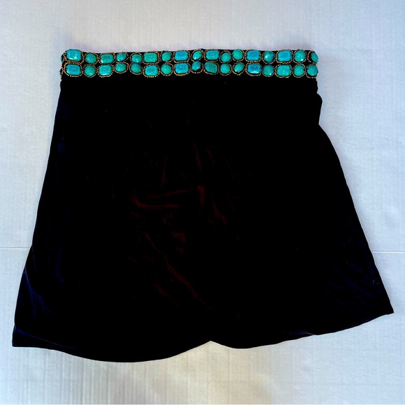 Boho Cache Jeweled mini skirt L - Picture 2 of 9